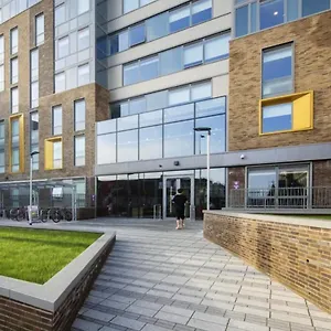 Modern Studios, Cardiff