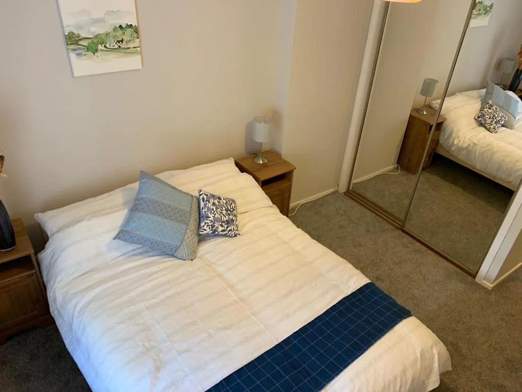 Lovely Ground Floor Apartment In Great Location At The Shore, Edinburgh United Kingdom